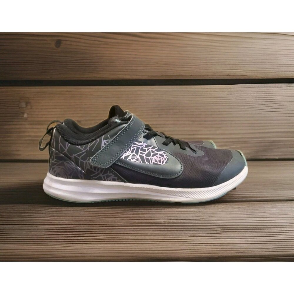 Nike Downshifter 9 Sneaker Shoes‎ Youth Size 3 Black
